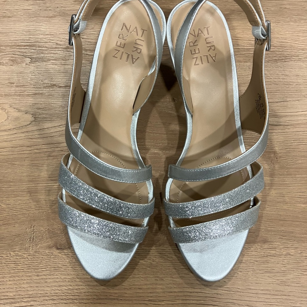 Naturalizer Silver Glitter Heels